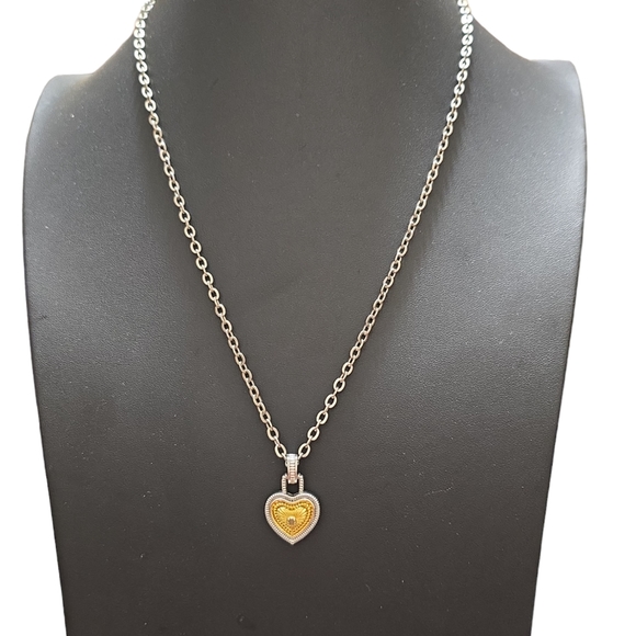 Heart Shaped Necklace .02 Ctw Diamond w Silver Tone Chain L11 - Picture 1 of 4